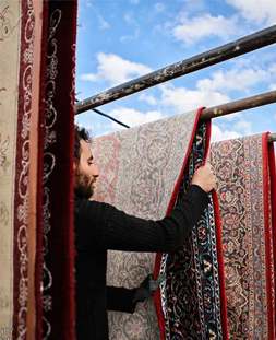 خشک کردن قالی در قالیشویی نیاوران